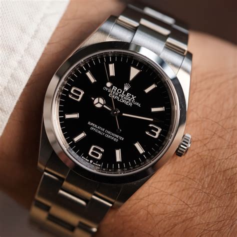 rolex explorer 114270 bandanstöße|Rolex explorer reference 124270.